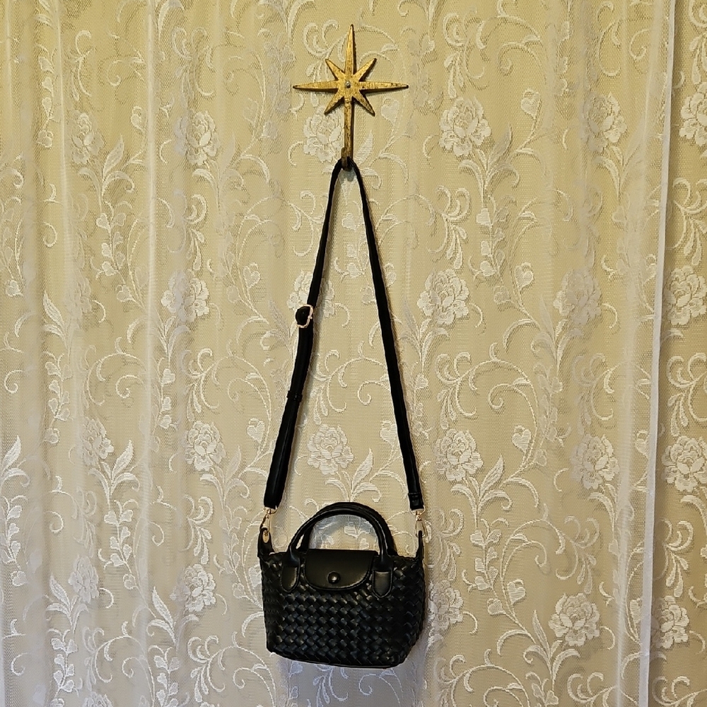 Black Woven Crossbody Mini Hand Bag - Picture 2 of 7